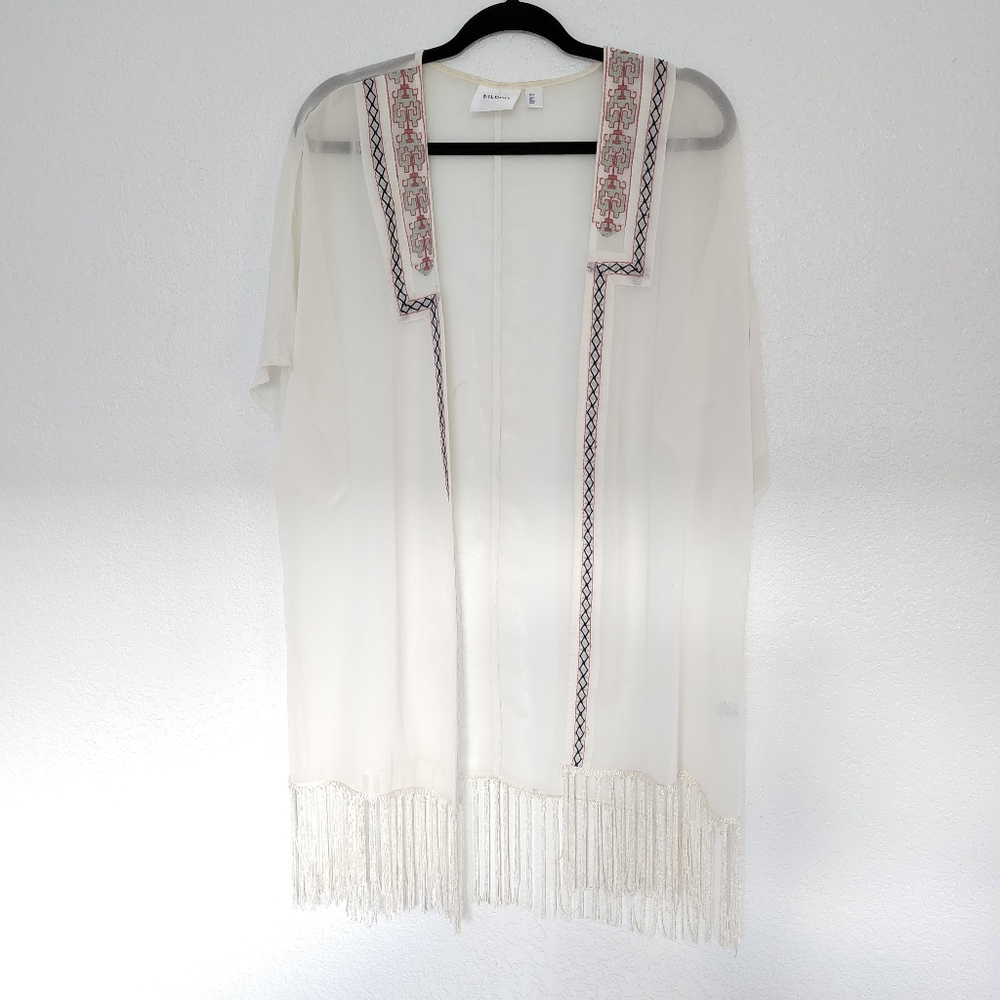 Tildon kimono cover up sheet white fringe edge Size XS/S